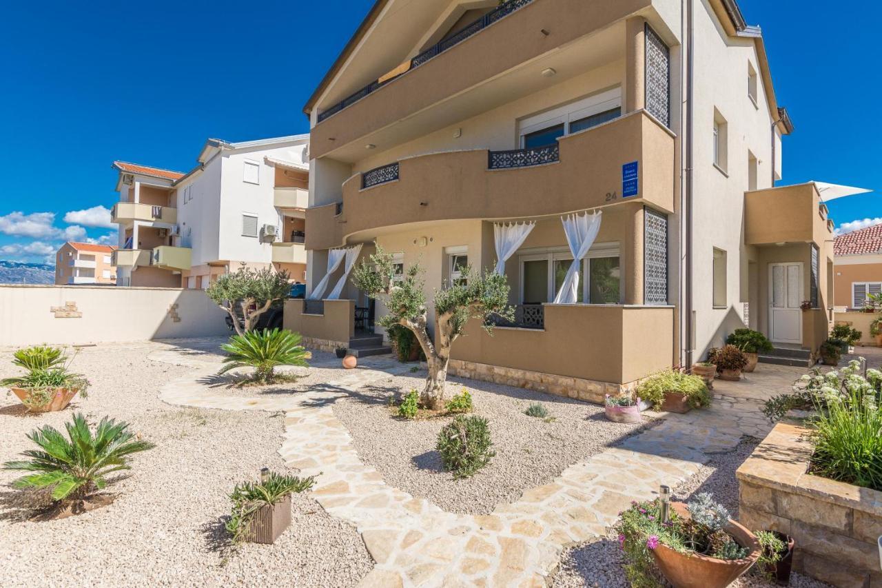 Apartments Nella Privlaka  Ngoại thất bức ảnh
